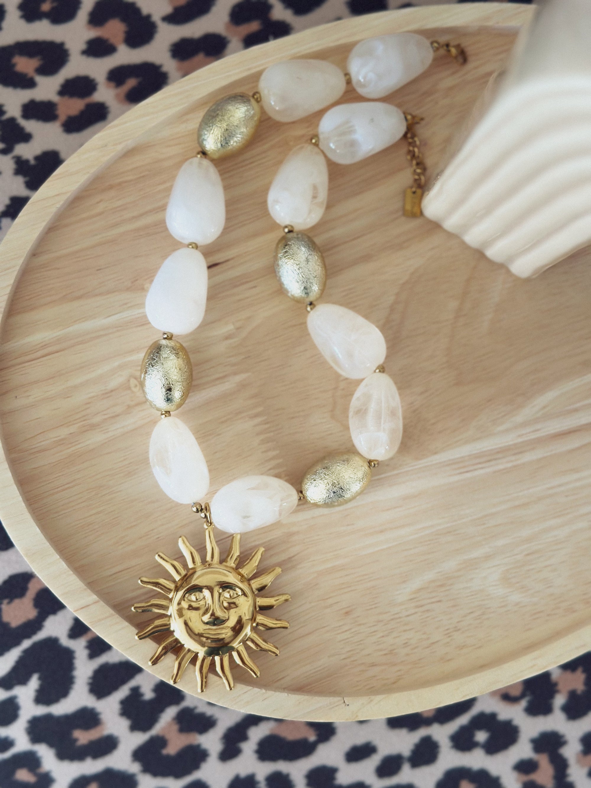 Collier Soline – Soleil blanc & doré