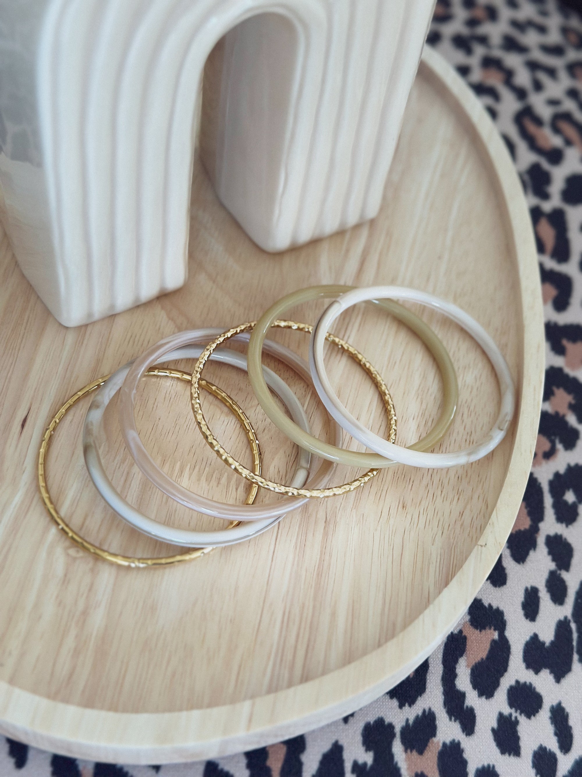 Bracelets Nahia – Lot doré & neutres