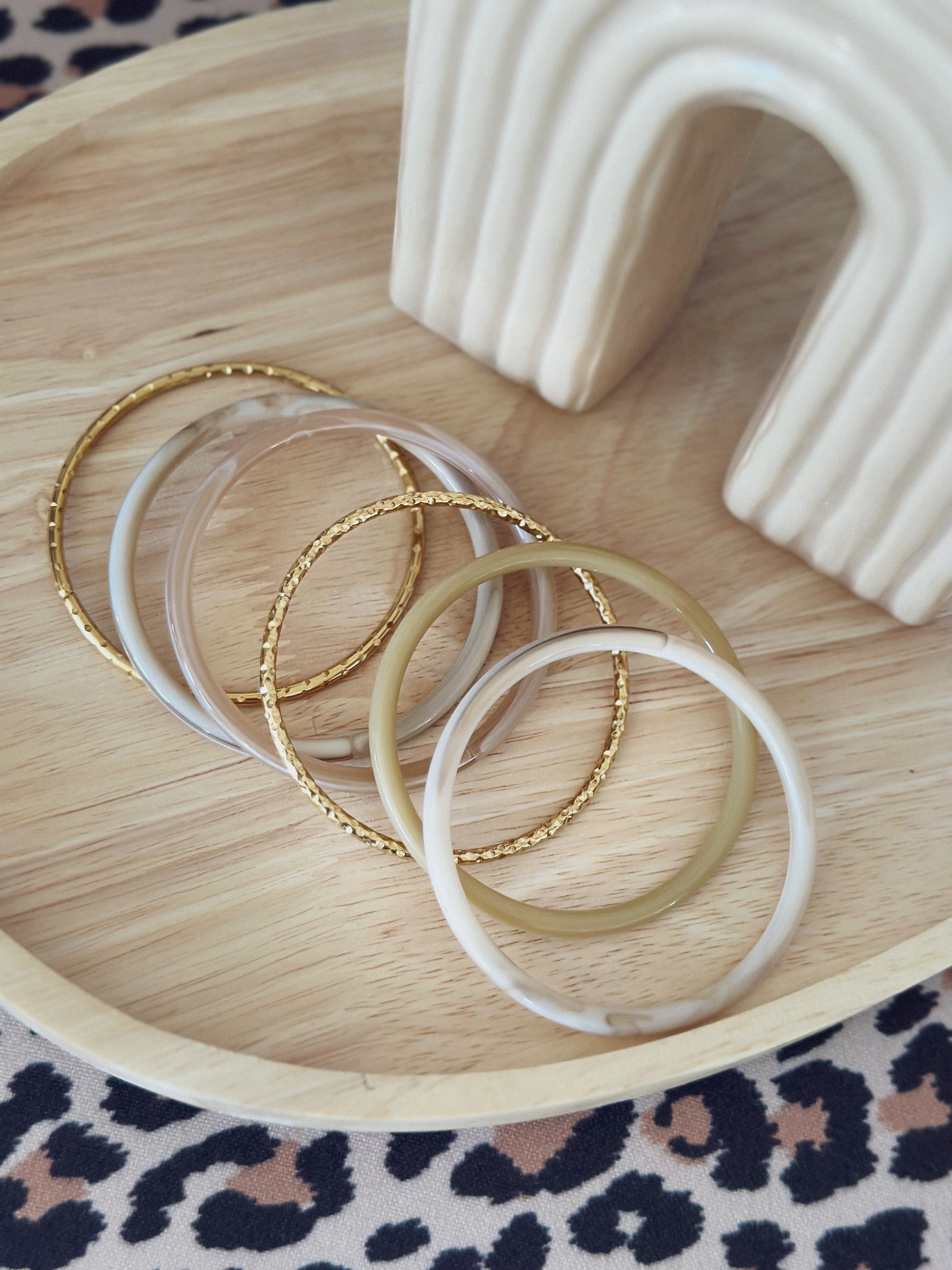 Bracelets Nahia – Lot doré & neutres