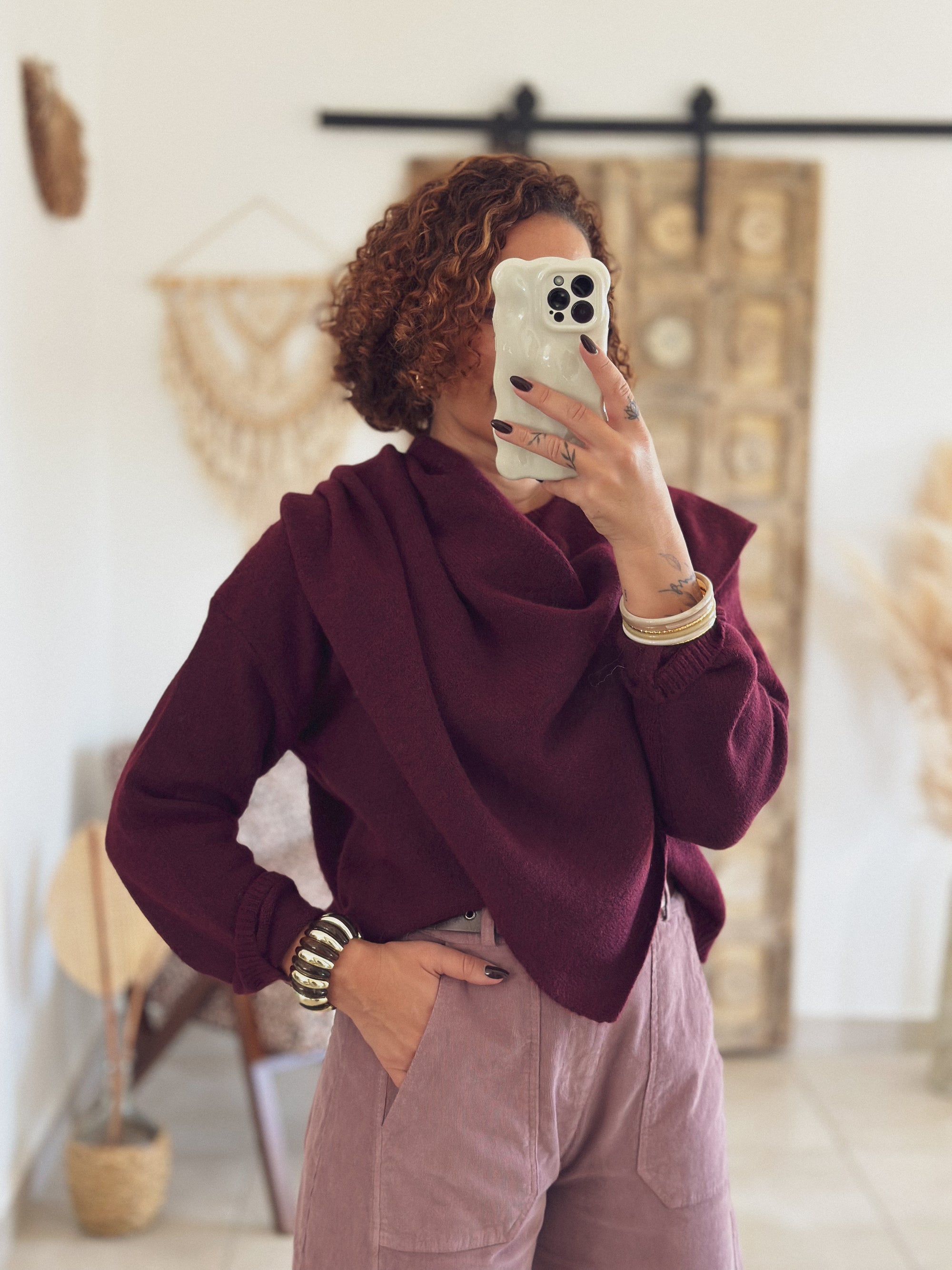Pull Adèle – avec écharpe Bordeaux