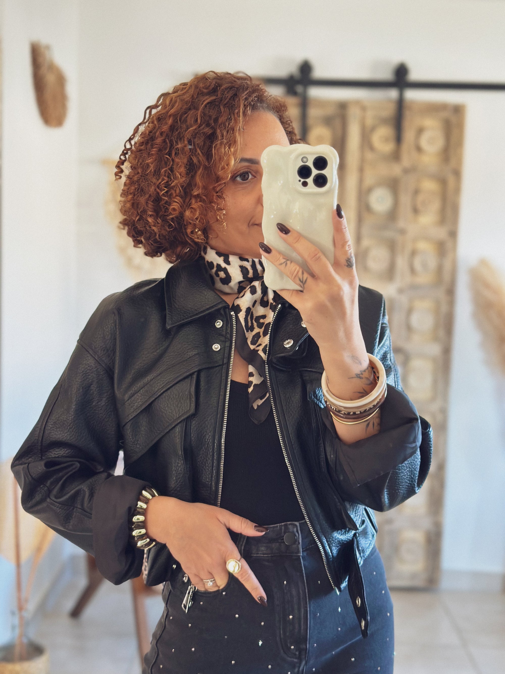 Veste Mila – Noir effet cuir grainé