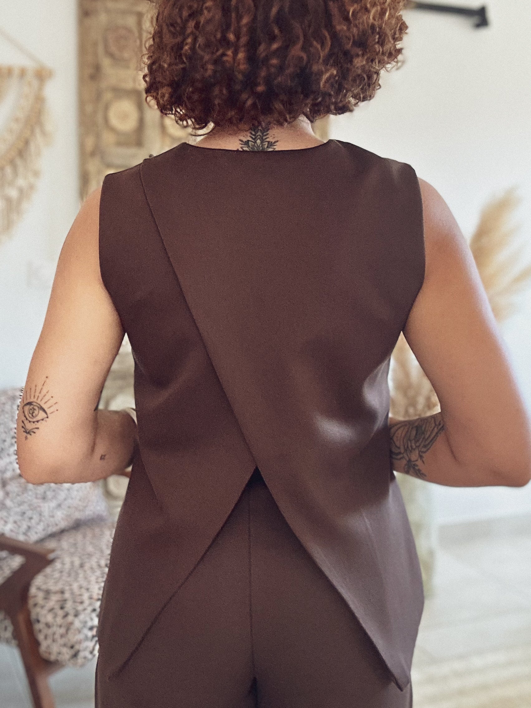 Veste Chiara – Sans manches chocolat