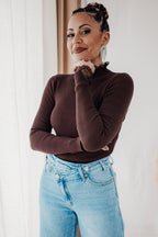 Pull Farah - col montant chocolat à dentelle