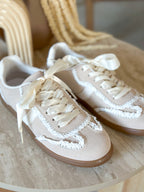 Baskets Isis - beige à dentelle