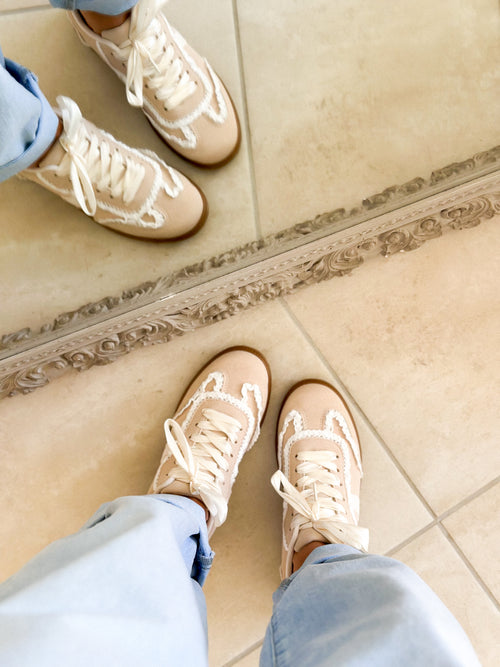 Baskets Isis - beige à dentelle