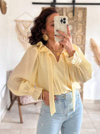 Léna Blouse - Yellow ruffled collar