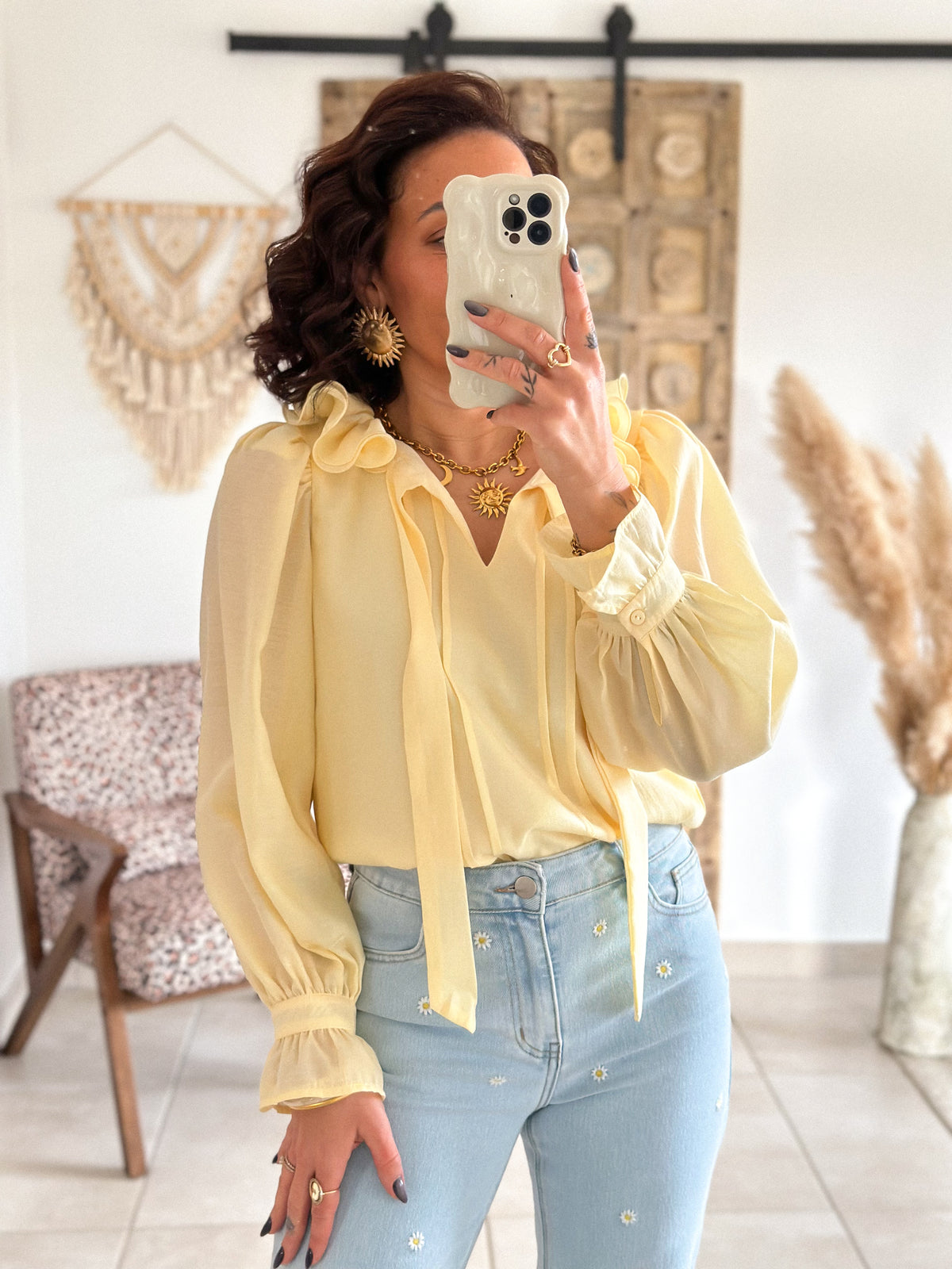 Léna Blouse - Yellow ruffled collar