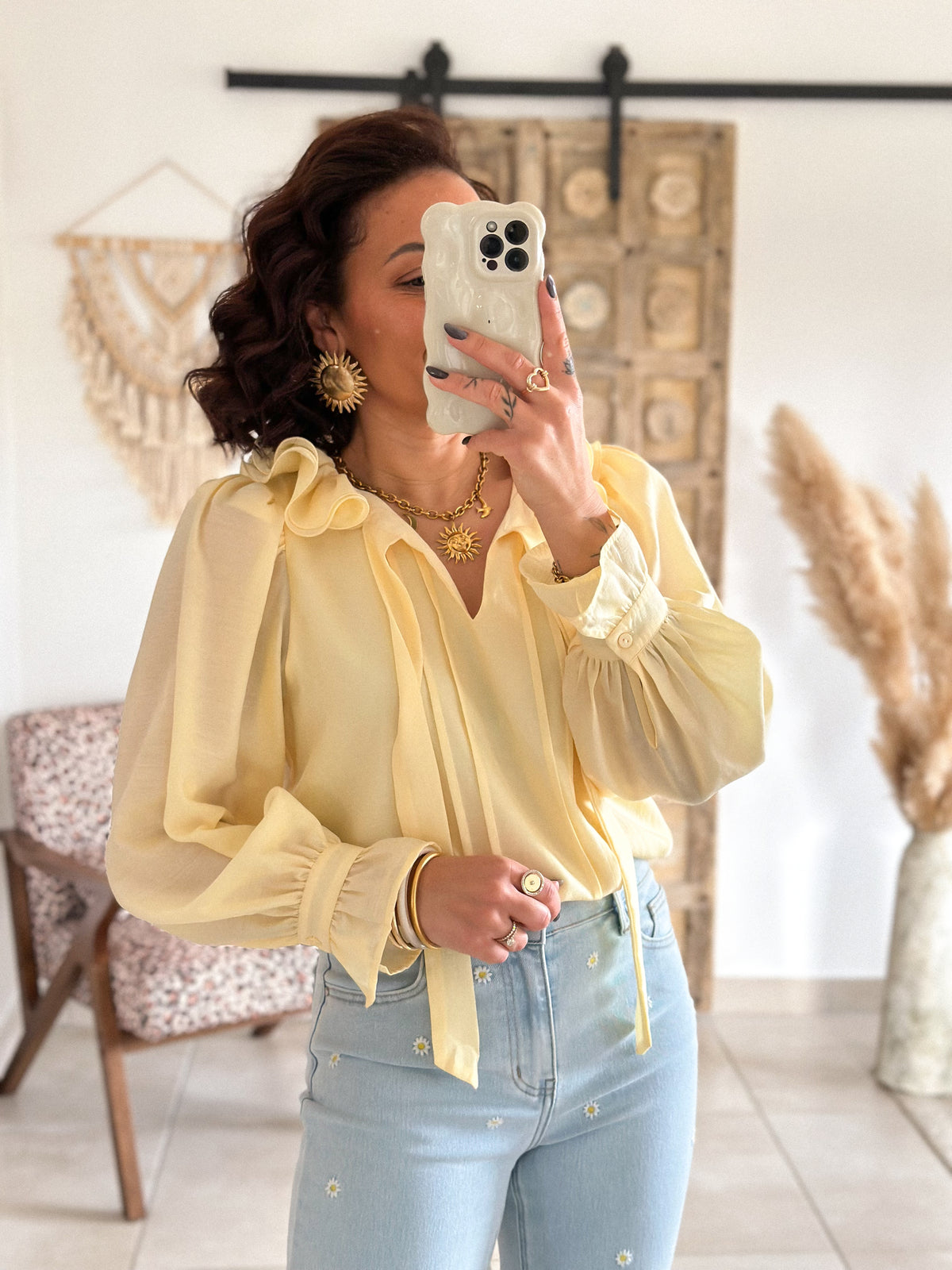 Léna Blouse - Yellow ruffled collar