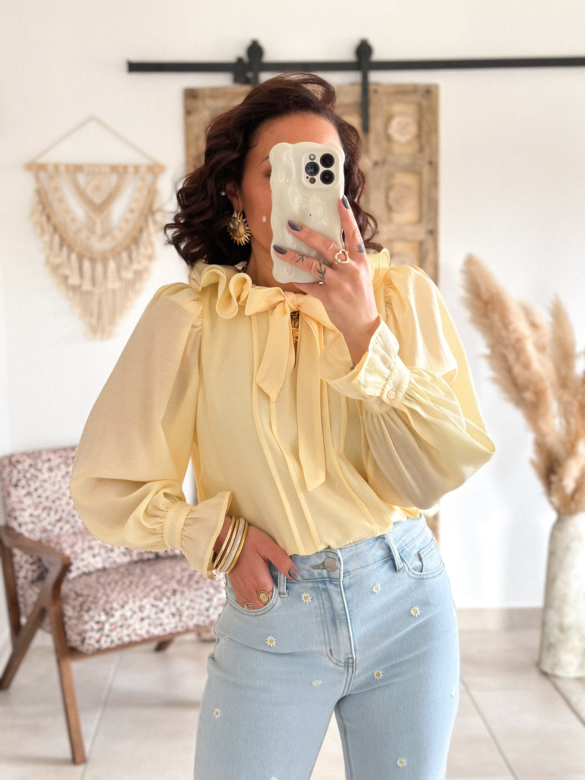 Léna Blouse - Yellow ruffled collar