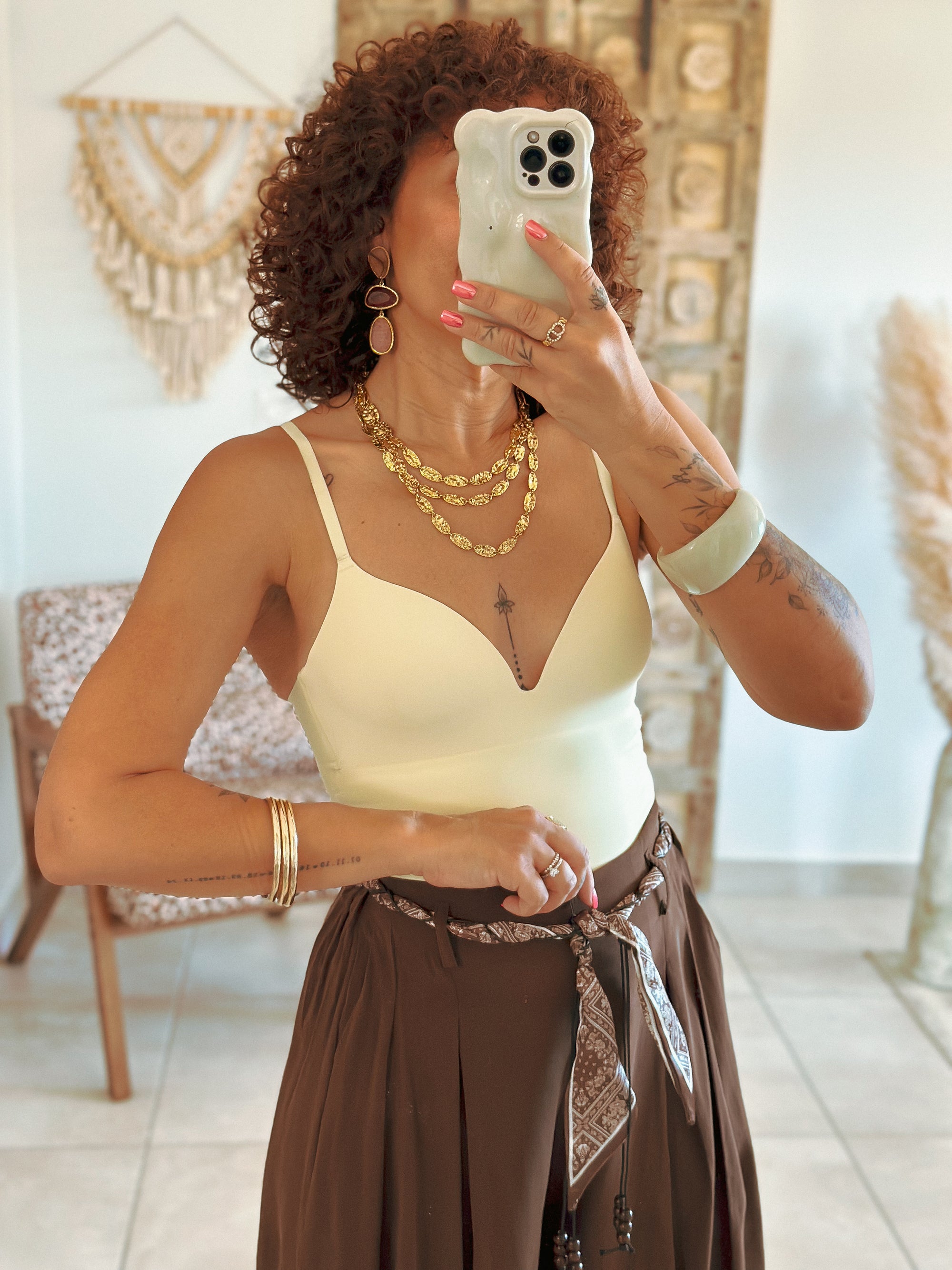 Body Joa - Sculptant jaune clair
