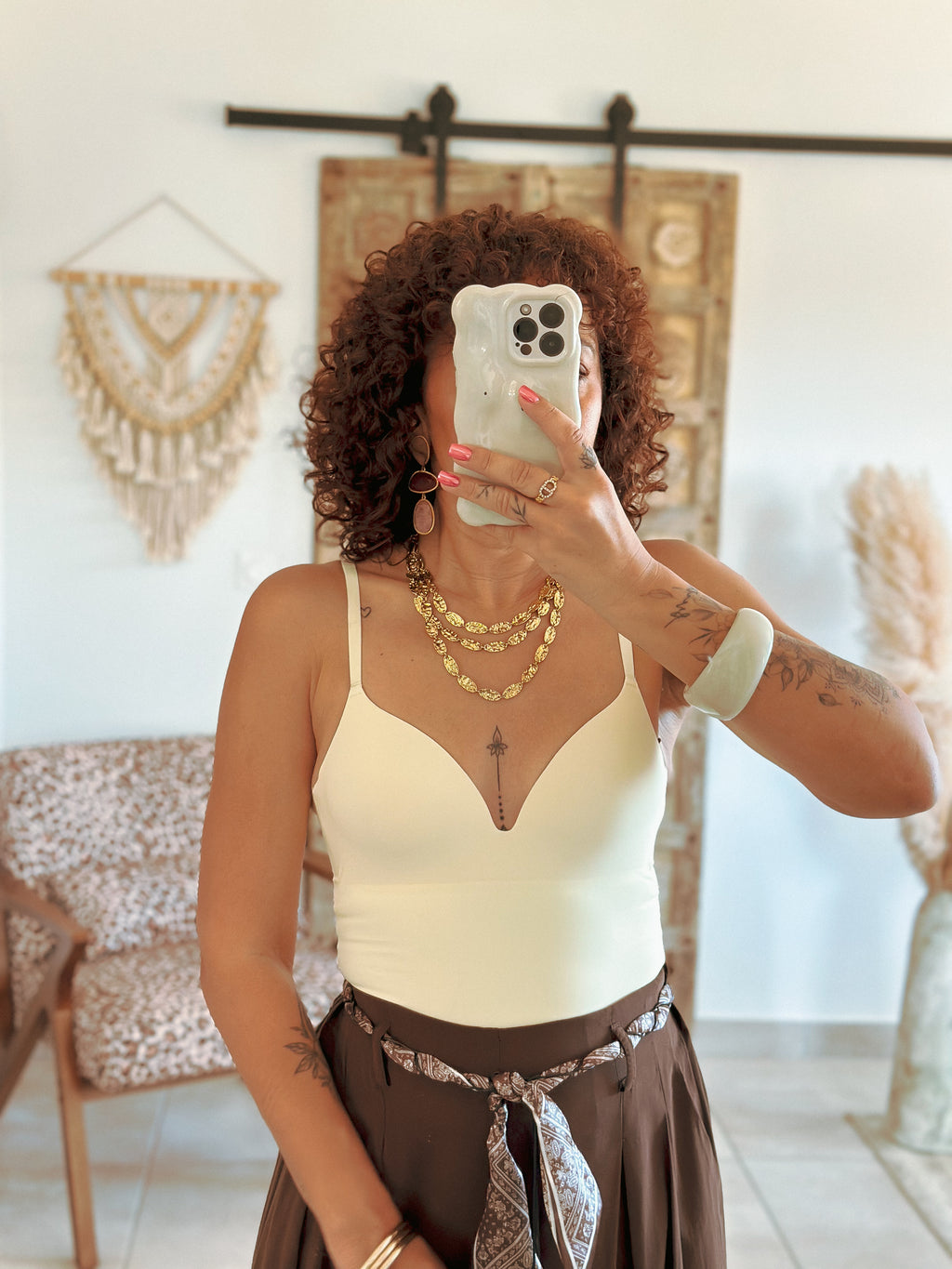 Body Joa - Sculptant jaune clair