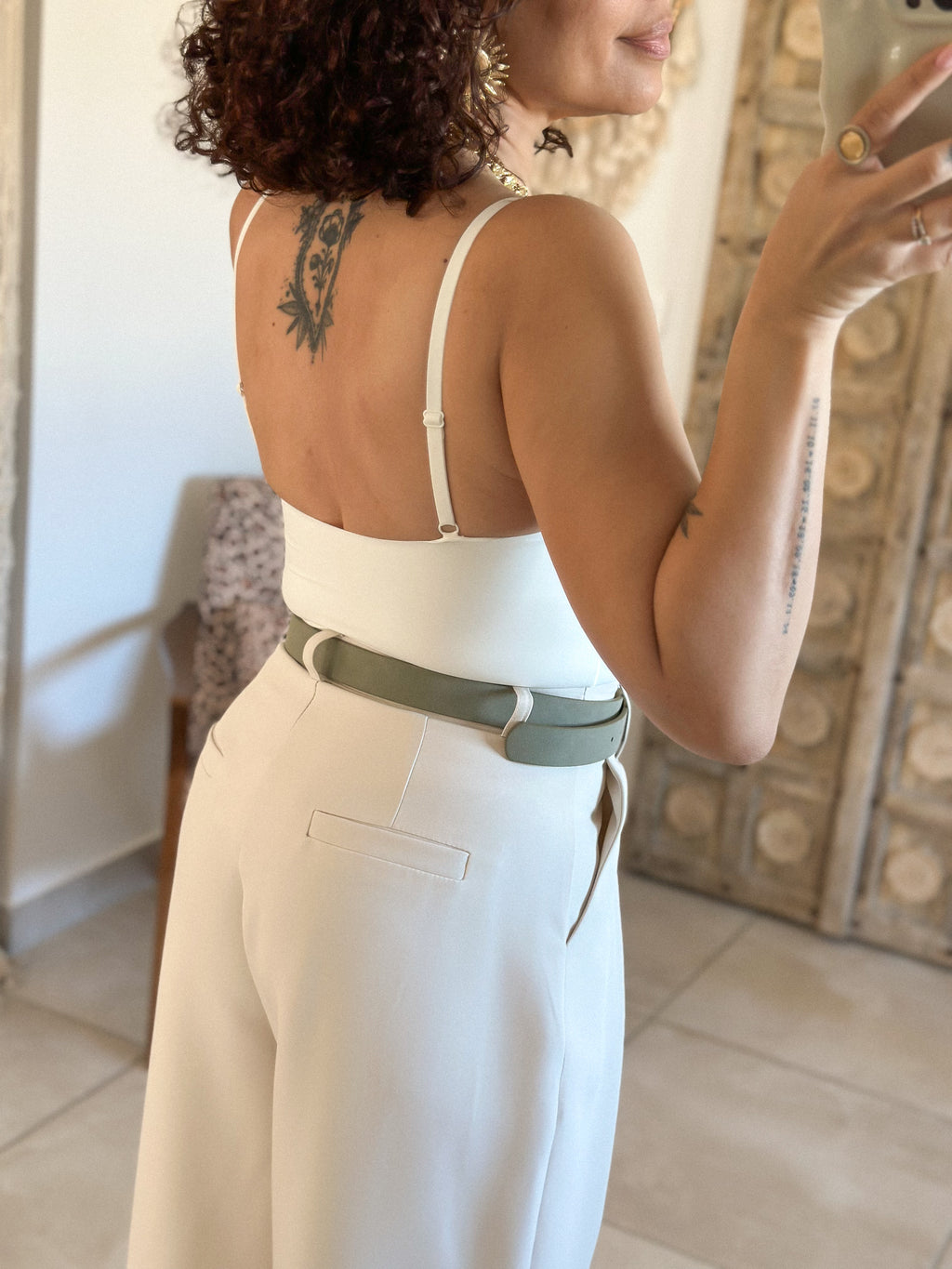 Body Joa - Sculptant ivoire