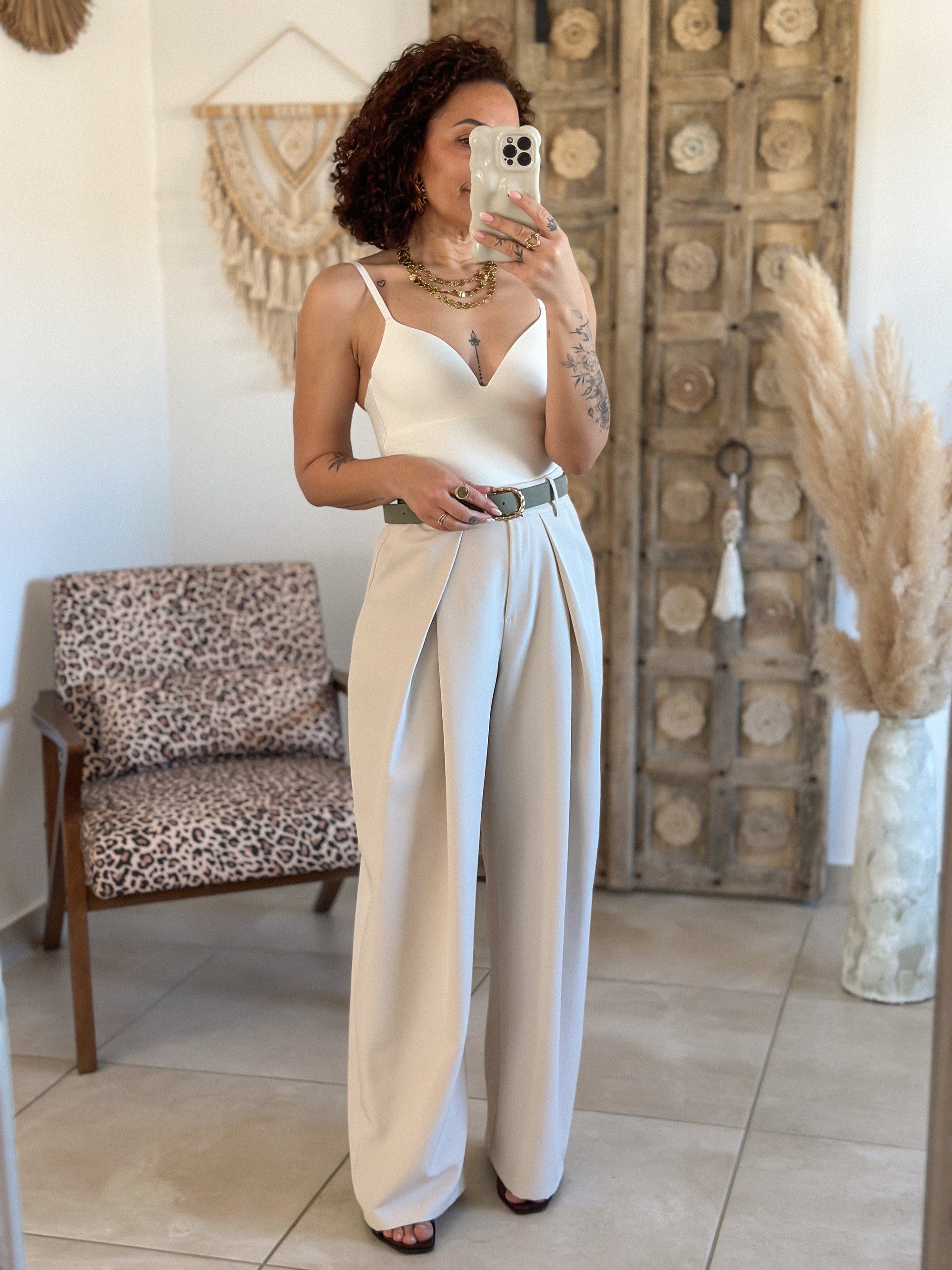 Body Joa - Sculptant ivoire