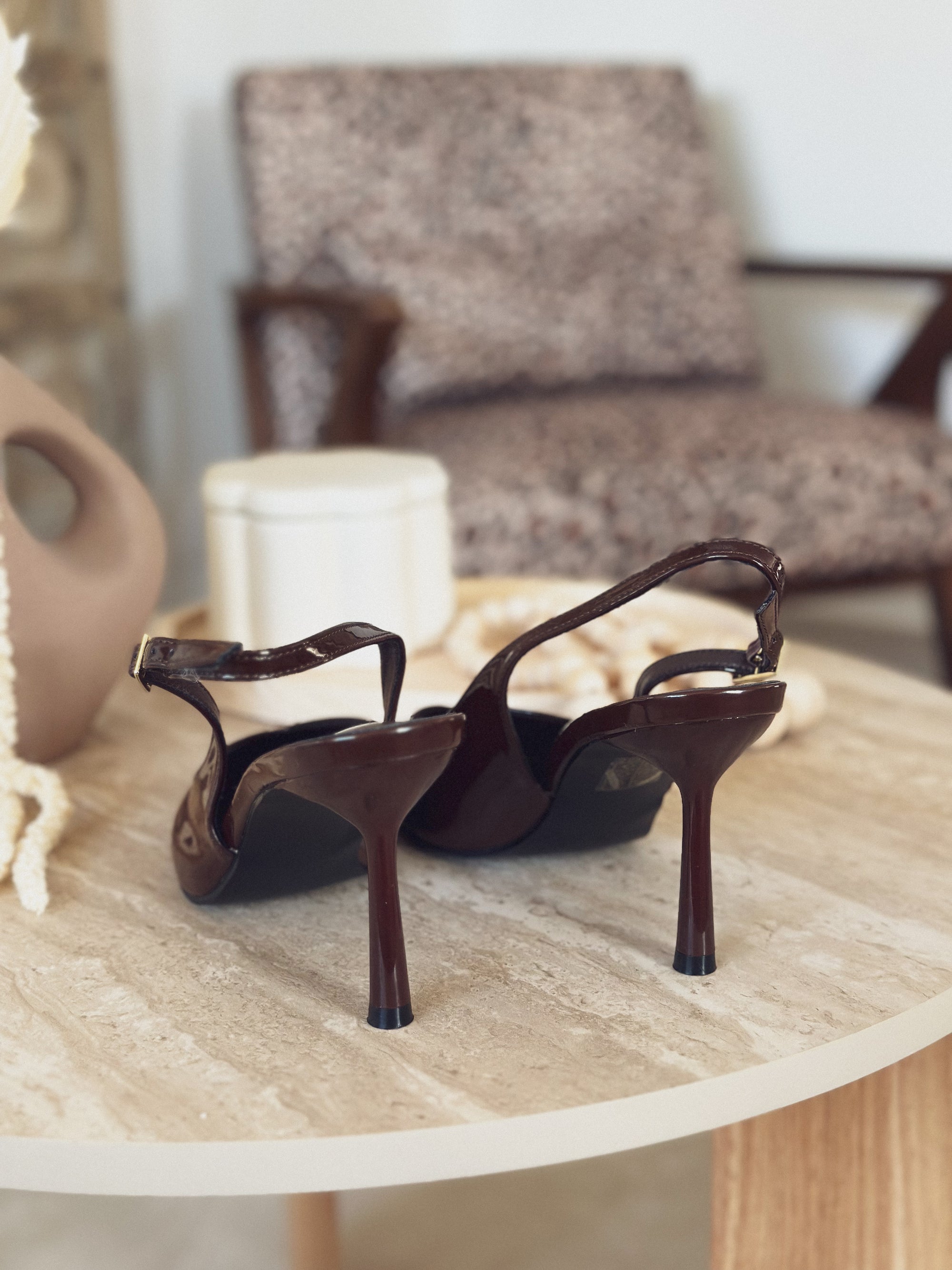 Escarpins Nélya – Vernis chocolat