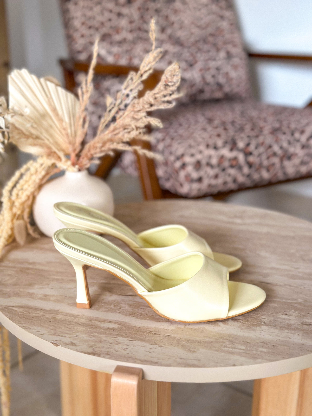 Sunny Mules - light yellow with heels