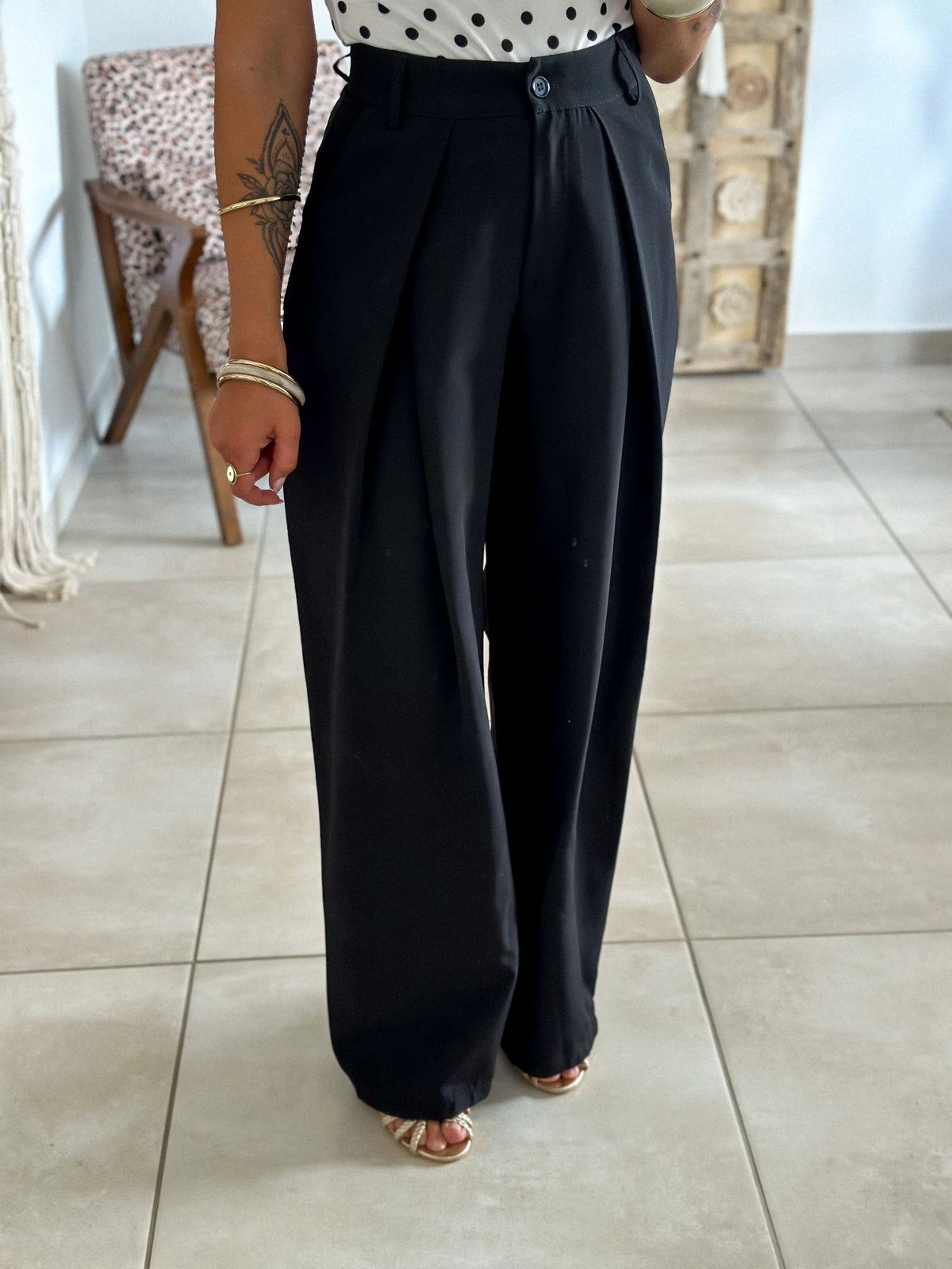 Jess Trousers - Black wide-leg with pleats
