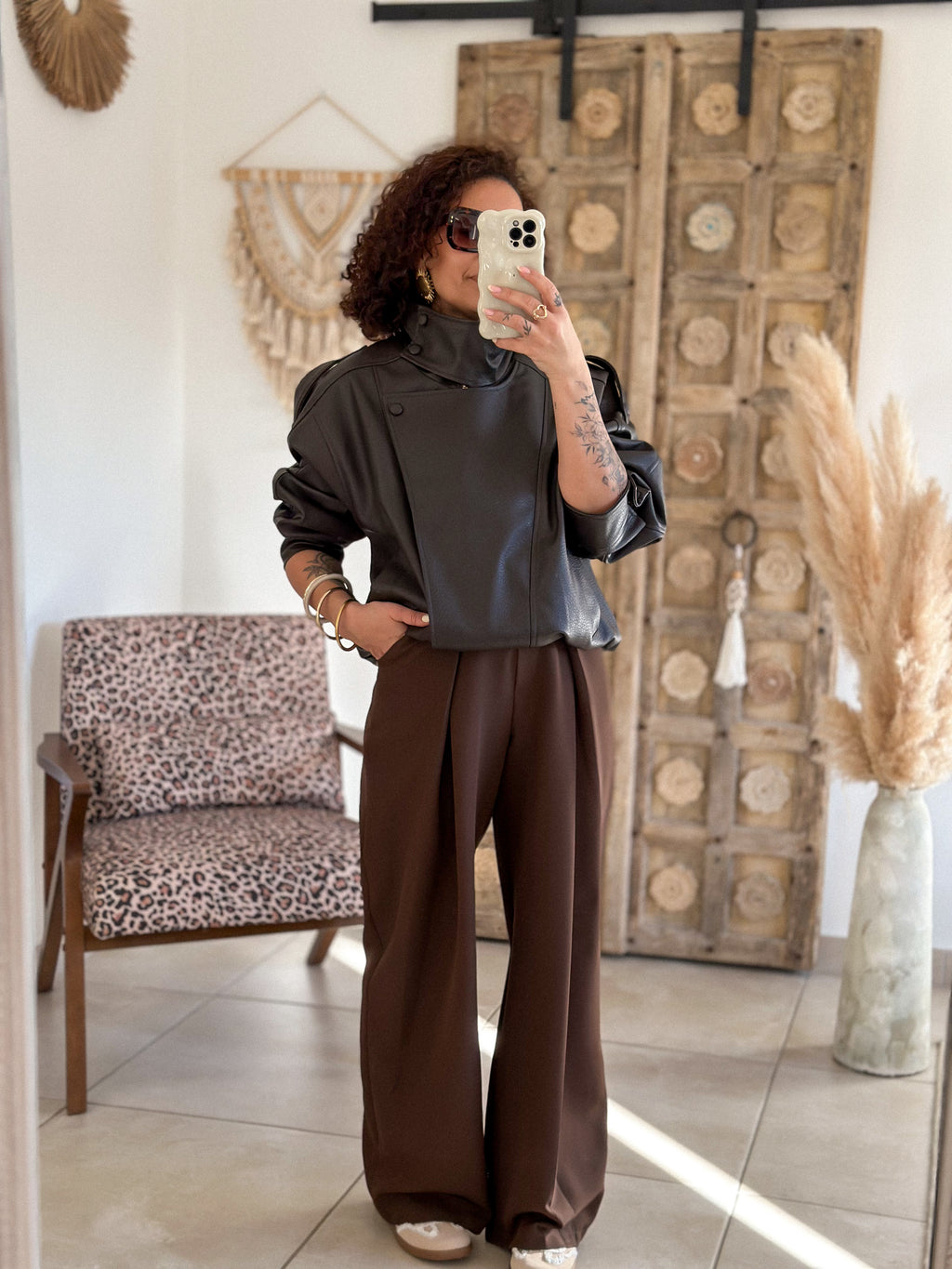 Pantalon Jess - large à pince chocolat
