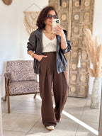 Pantalon Jess - large à pince chocolat