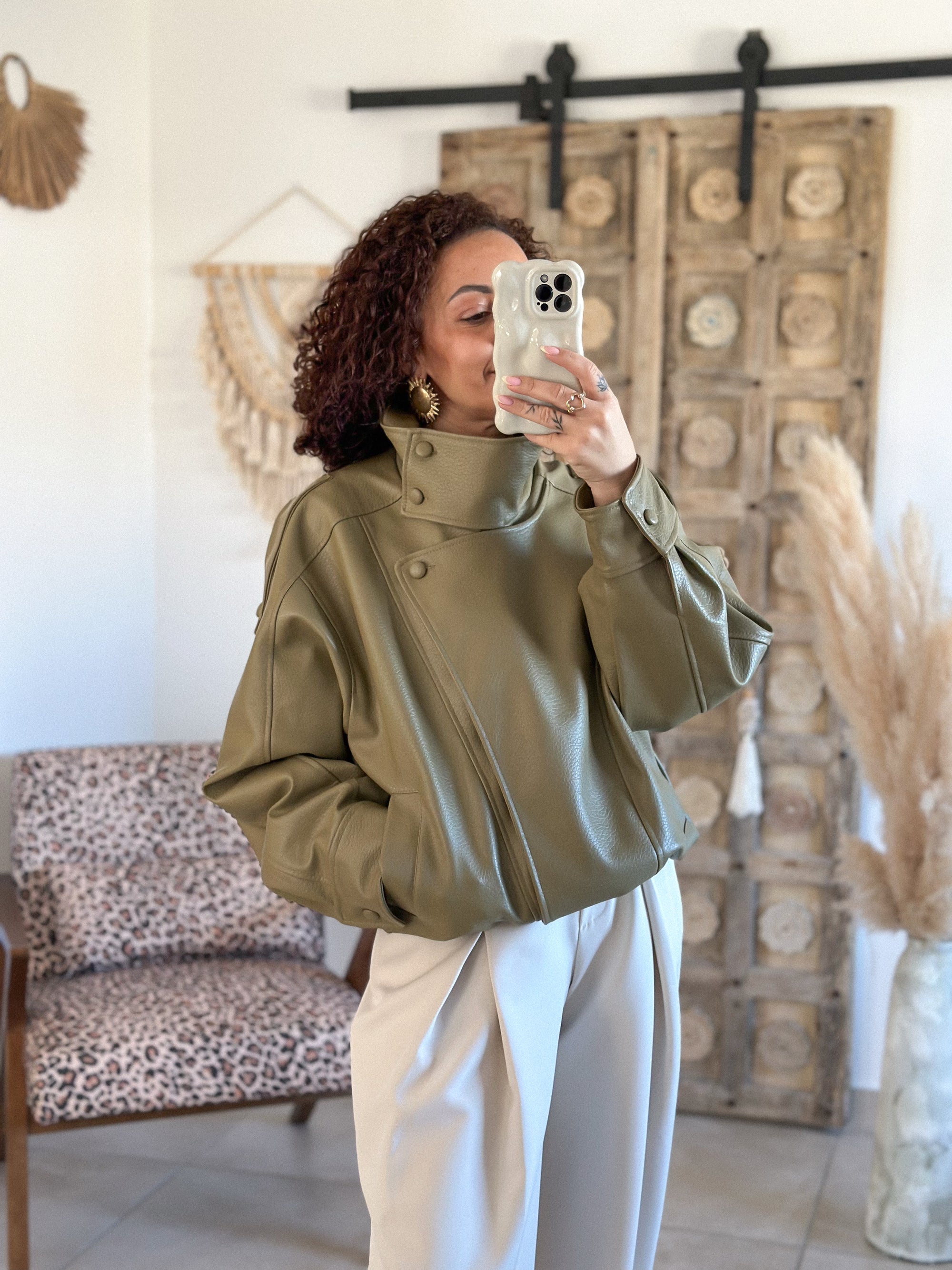 Perfecto Naïka - simili cuir vert olive