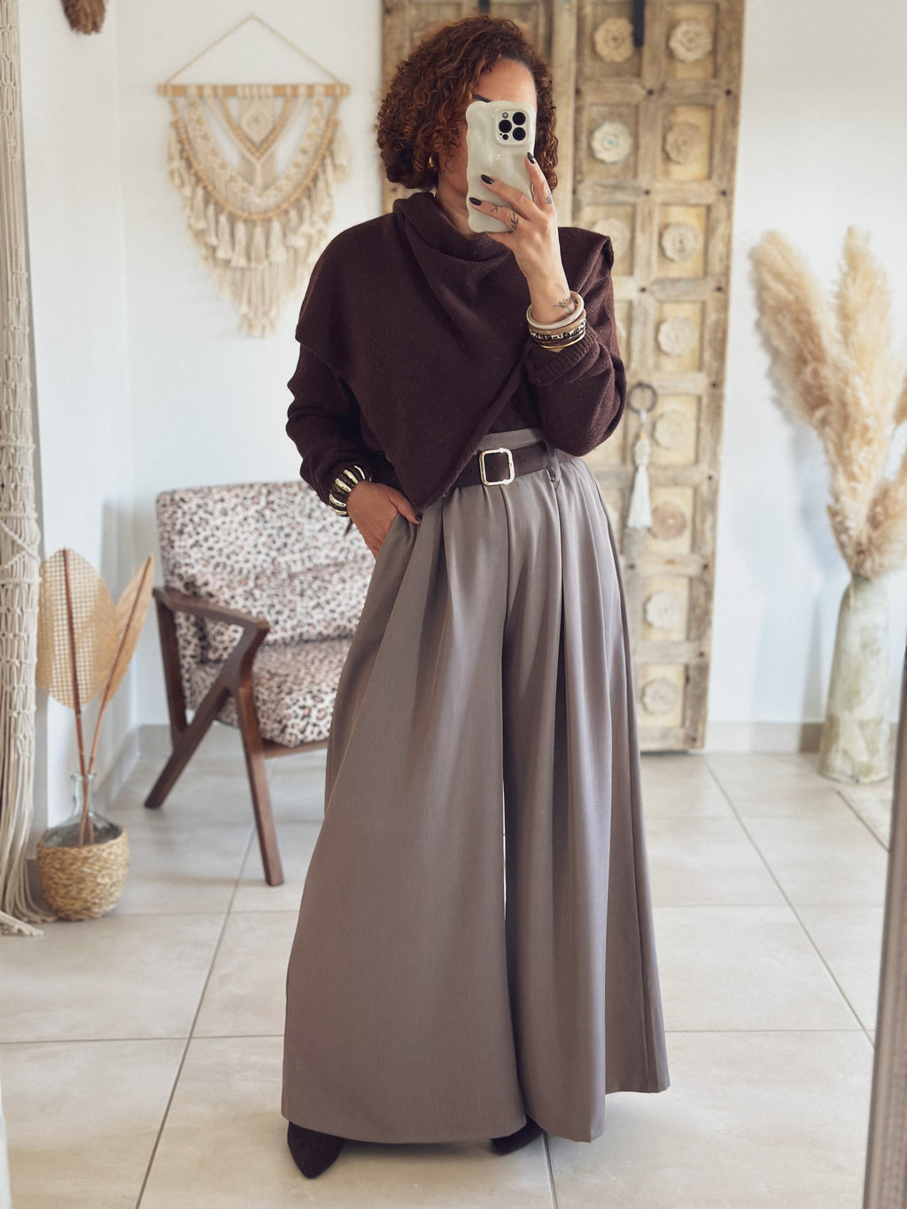 Pull Adèle – avec écharpe Chocolat