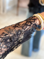 Pull Catia - Noir manches dentelle