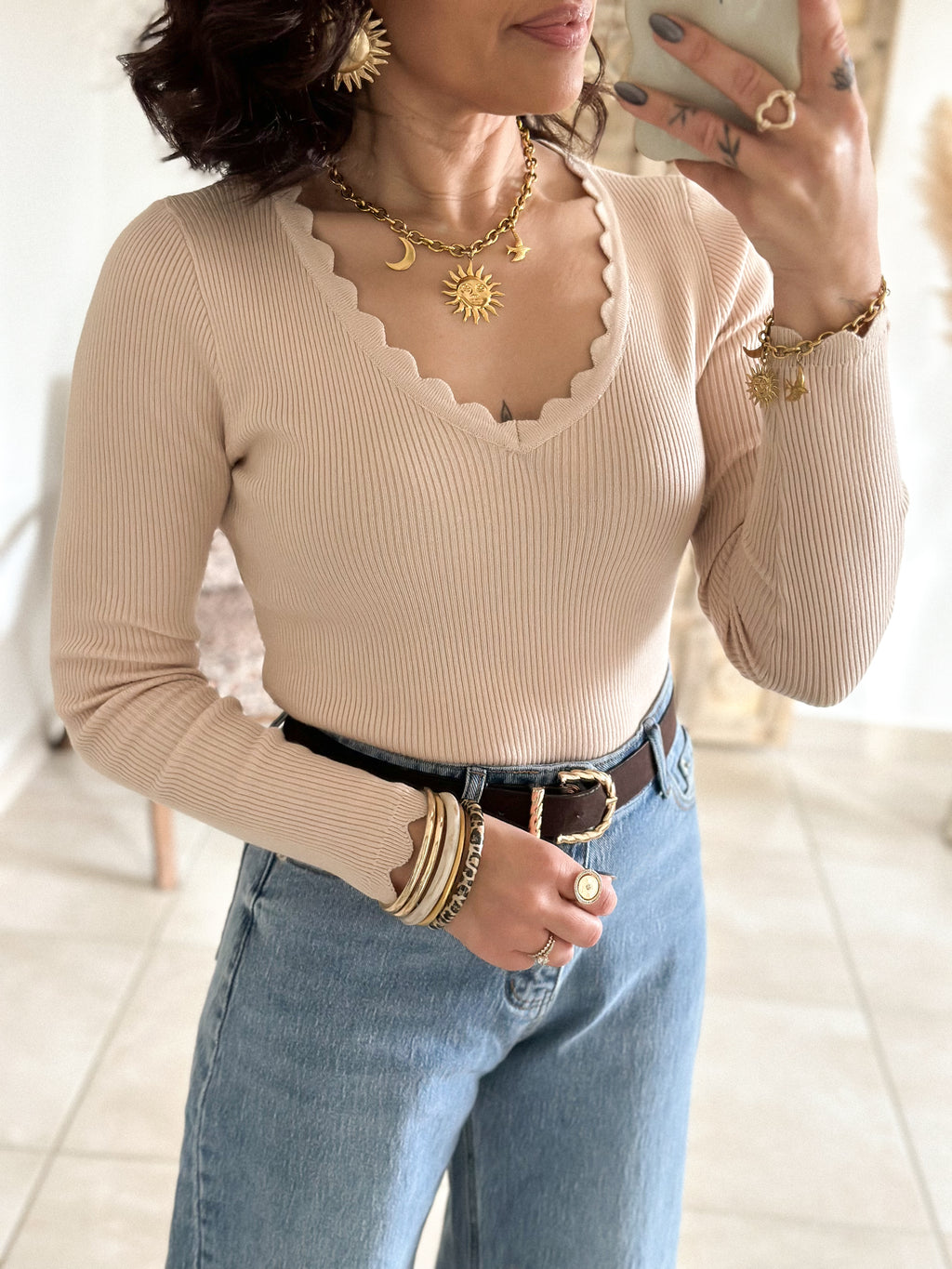 Pull Hasna - Beige col festonné