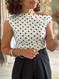 Top Engy - White with black dots
