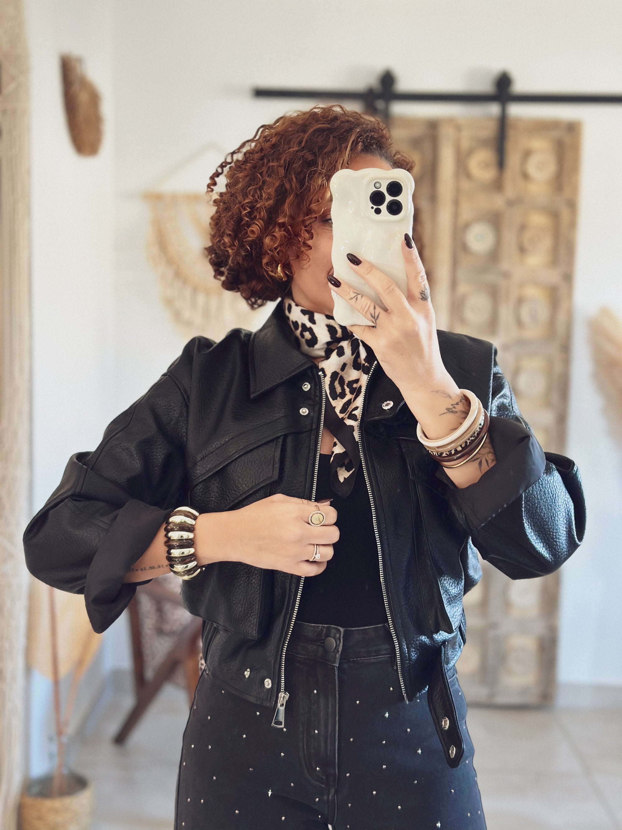 Veste Mila – Noir effet cuir grainé